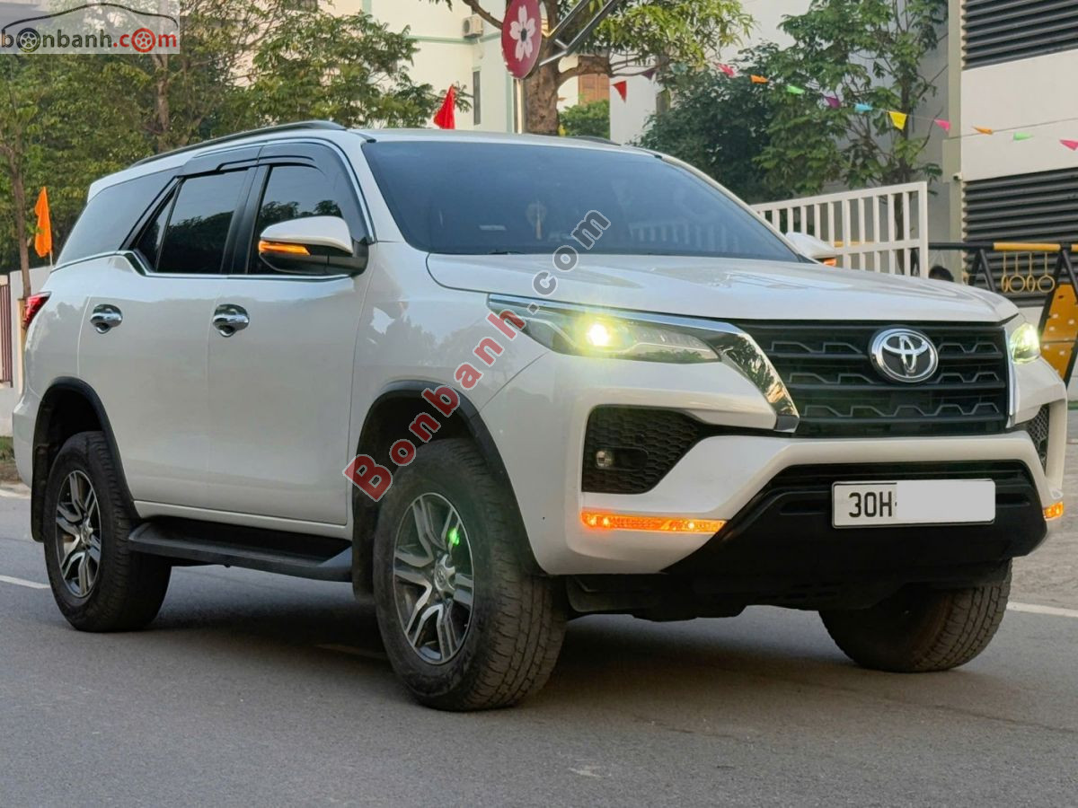 Toyota Fortuner 2.4G 4x2 AT 2021