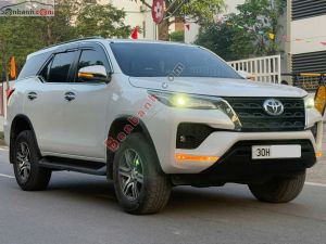 Xe Toyota Fortuner 2.4G 4x2 AT 2021