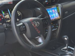 Xe Toyota Fortuner 2.4G 4x2 AT 2021