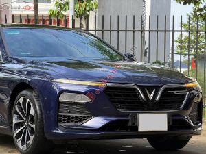 Xe VinFast Lux A 2.0 Premium 2.0 AT 2020