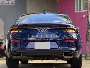 Xe VinFast Lux A 2.0 Premium 2.0 AT 2020