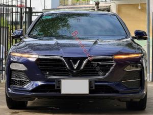 Xe VinFast Lux A 2.0 Premium 2.0 AT 2020