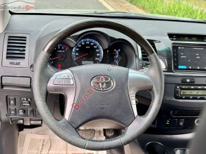 Xe Toyota Fortuner 2.7V 4x4 AT 2015