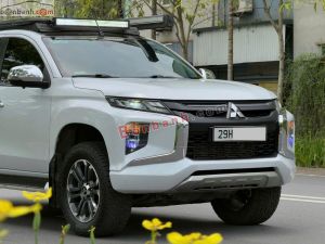 Xe Mitsubishi Triton 4x2 AT Mivec Premium 2019