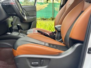 Xe Mitsubishi Triton 4x2 AT Mivec 2020