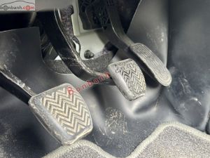 Xe Toyota Hilux 2.4L 4x2 MT 2020