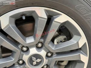 Xe Mitsubishi Triton 4x2 AT Mivec Premium 2019