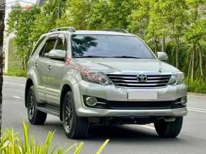 Xe Toyota Fortuner 2.7V 4X2 AT 2016