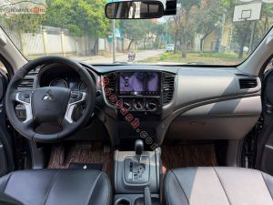 Xe Mitsubishi Triton 4x2 AT Mivec 2022