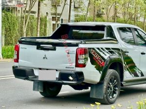 Xe Mitsubishi Triton Athlete 4x2 AT 2022