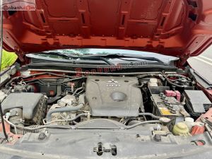 Xe Mitsubishi Triton 4x2 AT 2023