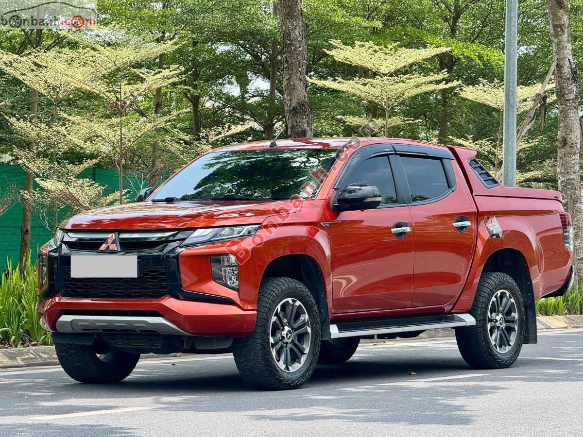 Mitsubishi Triton 4x2 AT Mivec Premium 2020