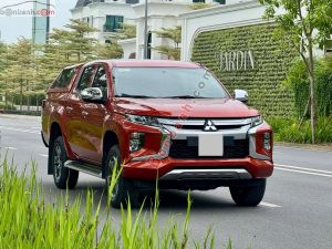 Xe Mitsubishi Triton 4x2 AT Mivec 2020