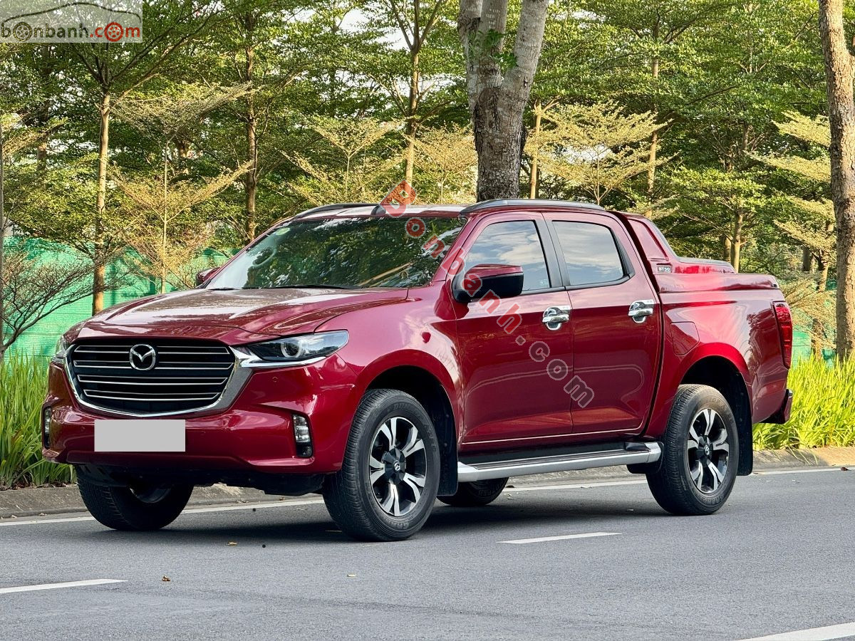 Mazda BT50 Luxury 1.9L 4x2 AT 2021