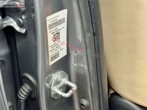 Xe Mitsubishi Triton 4x2 AT 2019