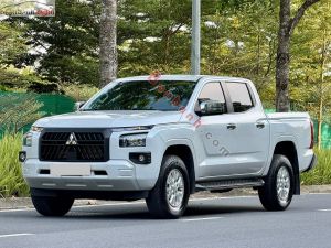 Xe Mitsubishi Triton GLX 2WD AT 2026